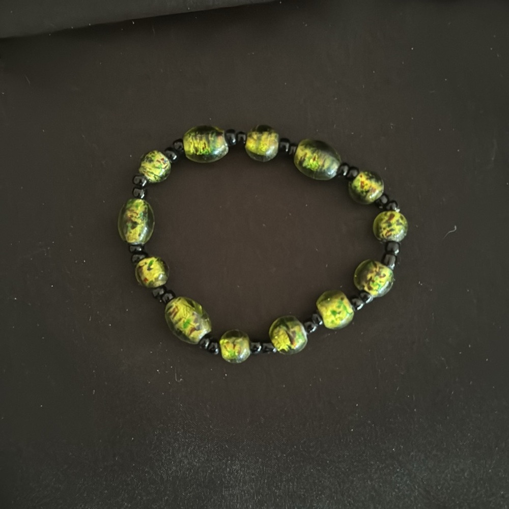 Vintage Murano Bracelet Glass green beaded gold spun with black beads